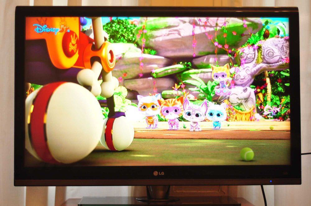 televisão LG 37 polegadas em excelente estado