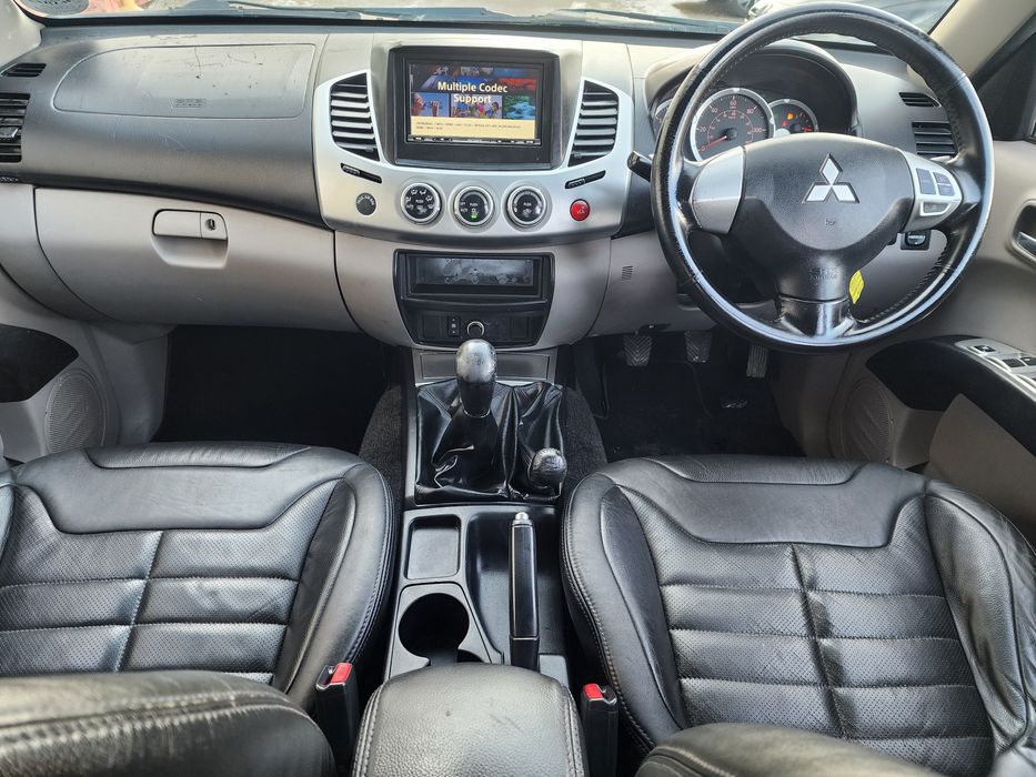 Mitsubishi L200 2012 рік  ІДЕАЛ!