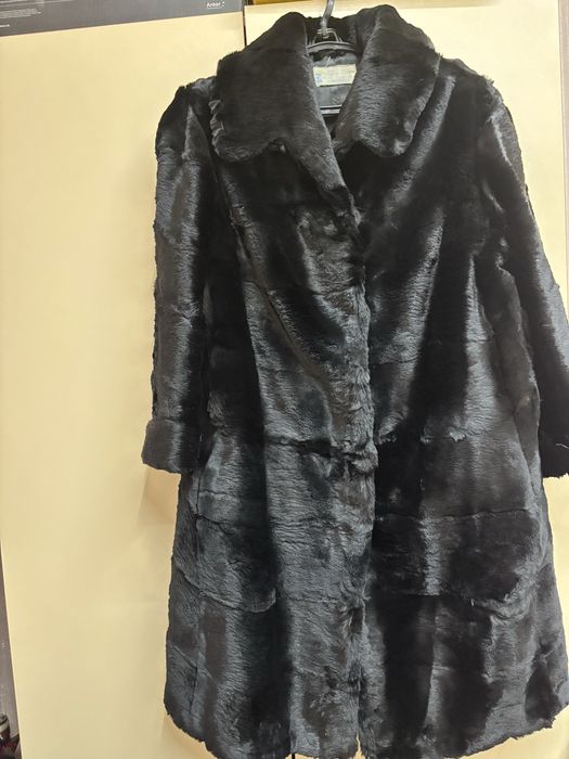 Продаю шубу мутон бу