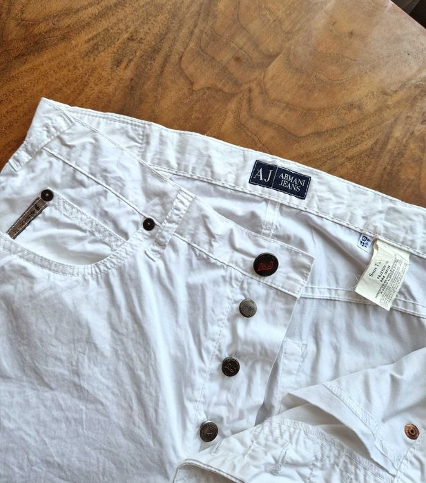 Джинсы (Armani Jeans) размр. W32-L34. Made in Italy !
