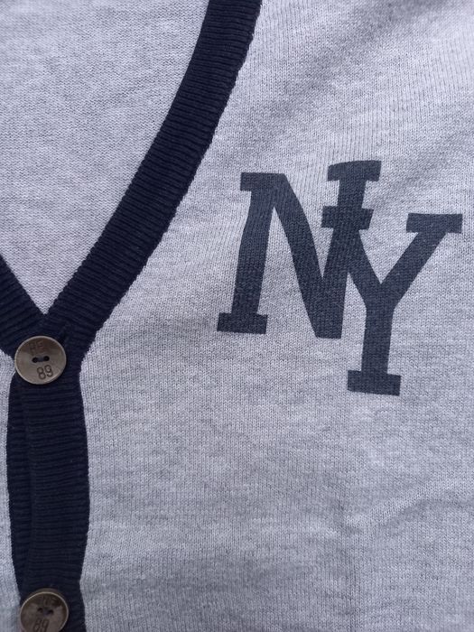 Szary rozpinany sweter Reserved r 158