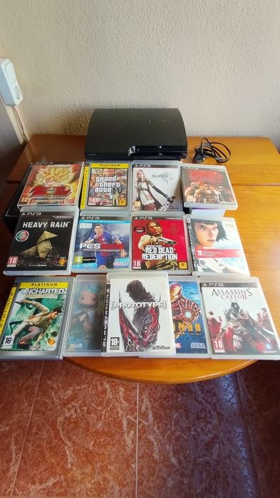 PlayStation 3 Slim 320GB + 13 Jogos