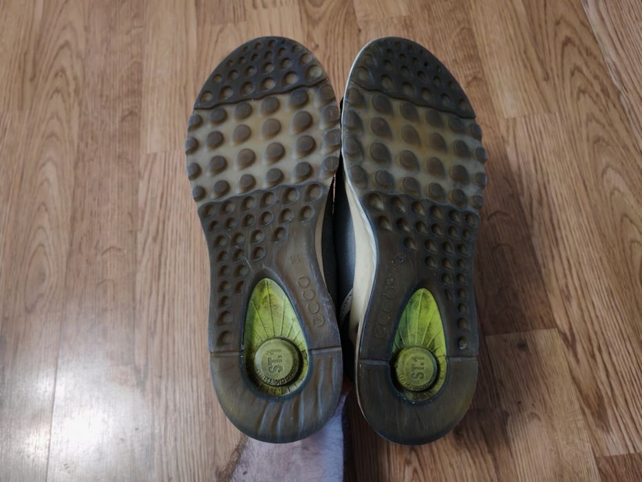 Кроссовки ECCO ST.1