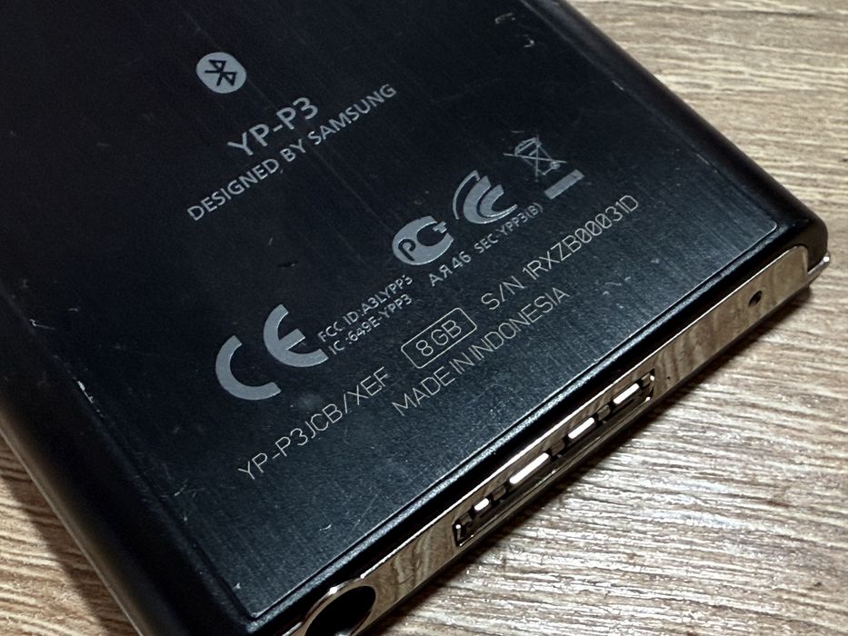 Odtwarzacz mp3 / mp4 Samsung yp p3 8g