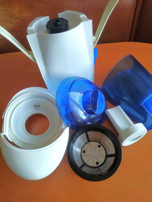 Соковижималка Clatronic AE - 2354 німецька.