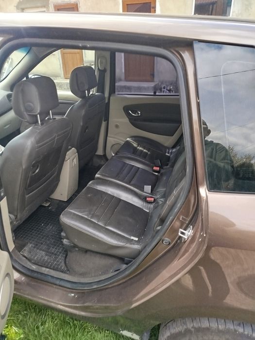Renault Grand Scenic 2011 VIN VF1JZ00A646392575 фото оголошення 5 з 8