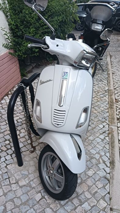 Alugo Vespa vintage