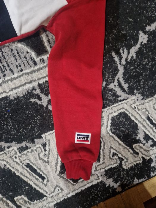 Продам толстовку