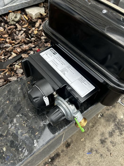 Weber go anywhere gas гриль газовый