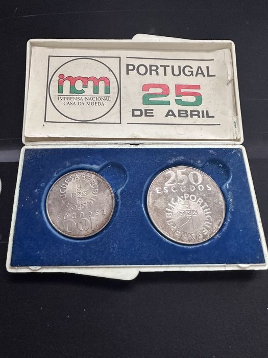 Moedas de Prata 25 de Abril de 1974