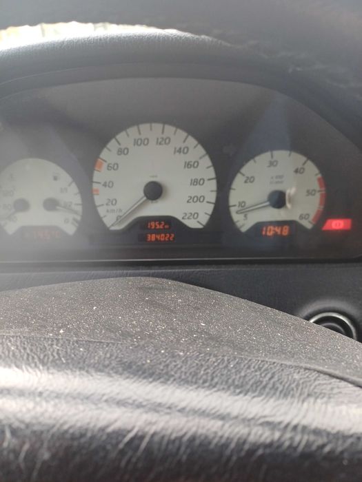 Para venda mercedes c 220