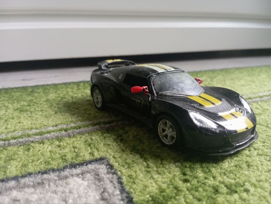 Продам Детские машинки