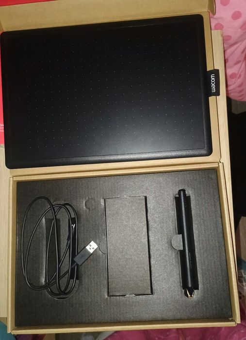 One by Wacom medium – tablet graficzny