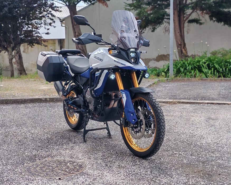 Suzuki DL V-STROM 800 DE