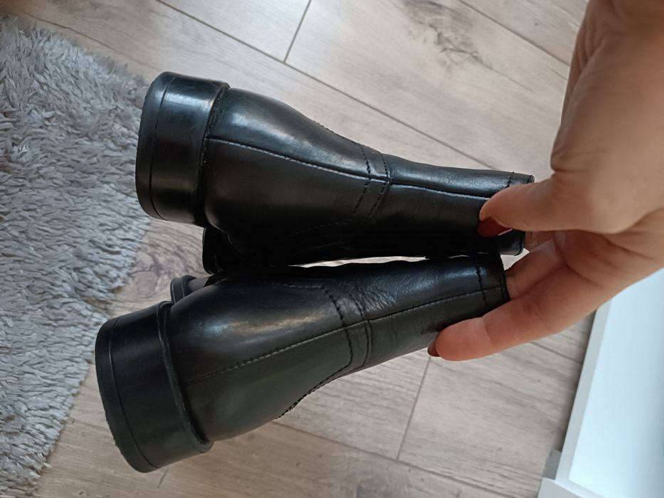 Botki skórzane rozm. 38