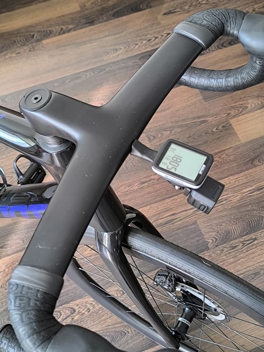 Rozmiar L Di2 karbon rama  Giant tcr advance1  Shimano 105   i koła karbon giant slr 2