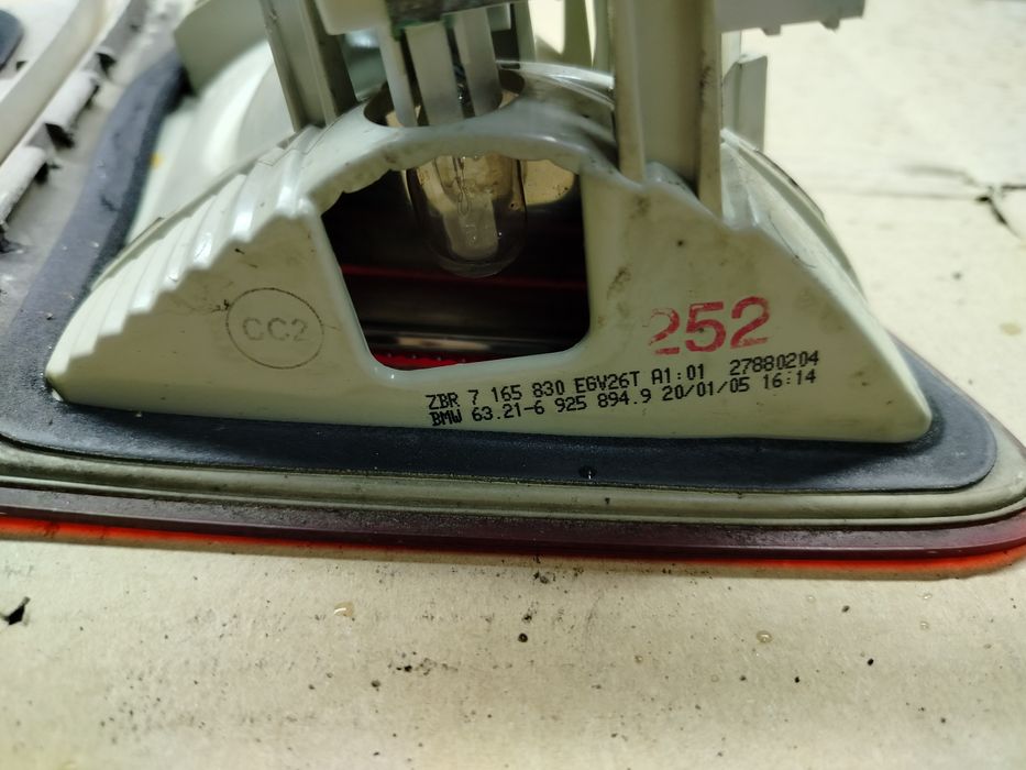 Lampy tył BMW E61 w klapę bagażnika