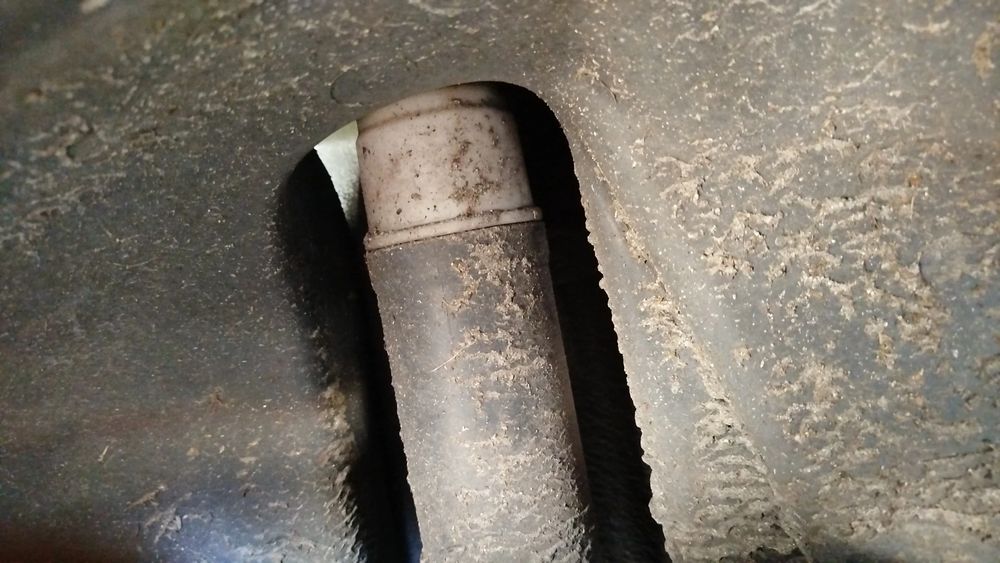 Amortecedor trás direito RENAULT Clio IV (BH_)