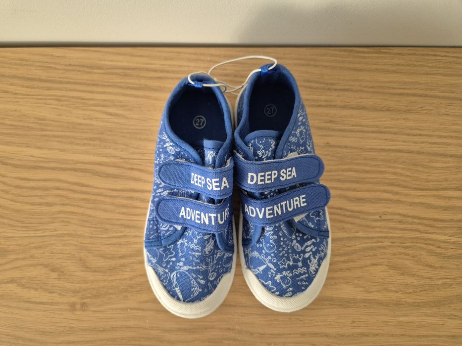 Buty tenisówki do przedszkola 27