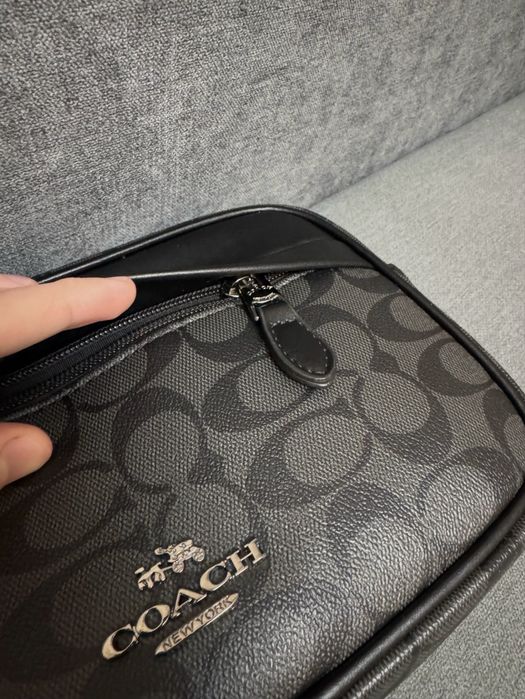 Чоловіча сумка Coach