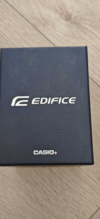 Męski zegarek CASIO ECB-2000D-1AEF Edifice solarny