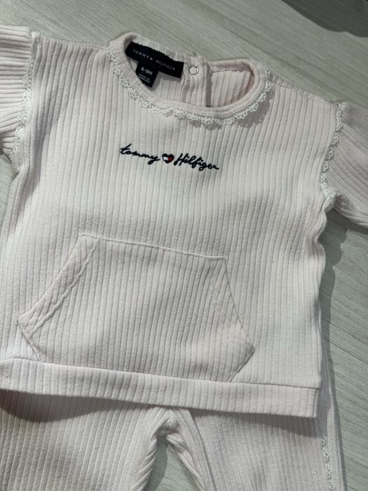 Костюм на дівчинку Tommy Hilfiger оригінал 6-9 місяців