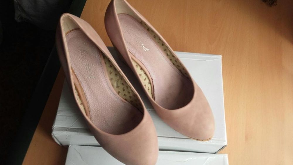 Buty damskie korek koturny brudny róż