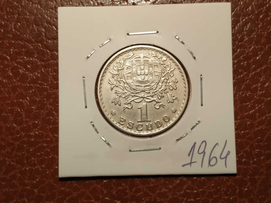 B203 moeda de 1 escudo de 1964 em alpaca - Portugal