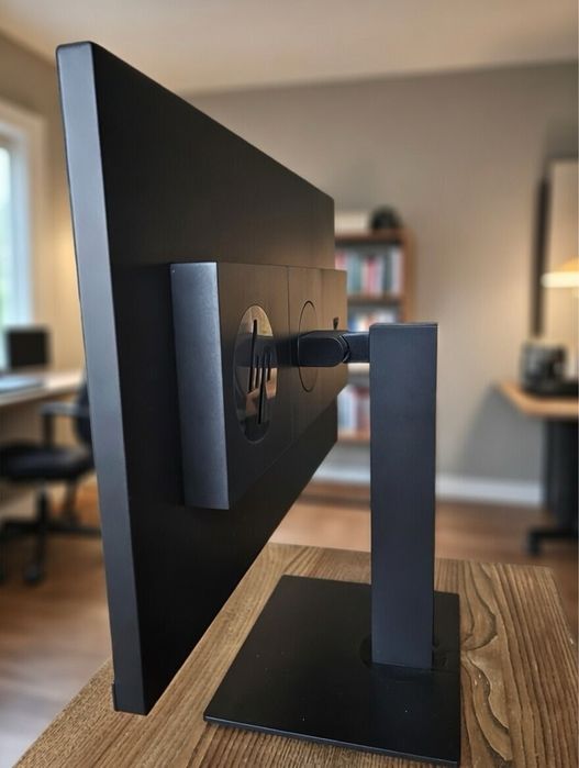 Монітор НР Z24nf G2 24” IPS