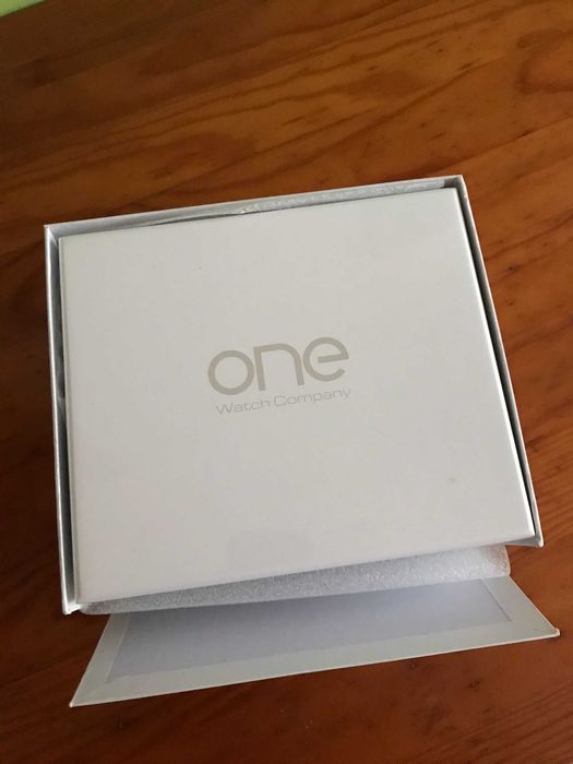 Relógio One (3 braceletes)