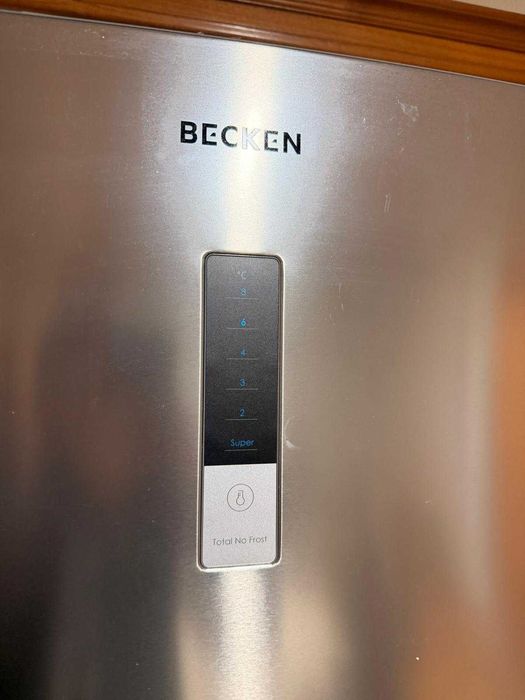 Frigorifico Combinado Becken 270 Litros