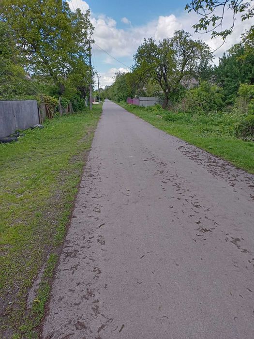 с. Стайки, будинок, земел. ділян. під забудову 20 сот. вул. Зелена 92