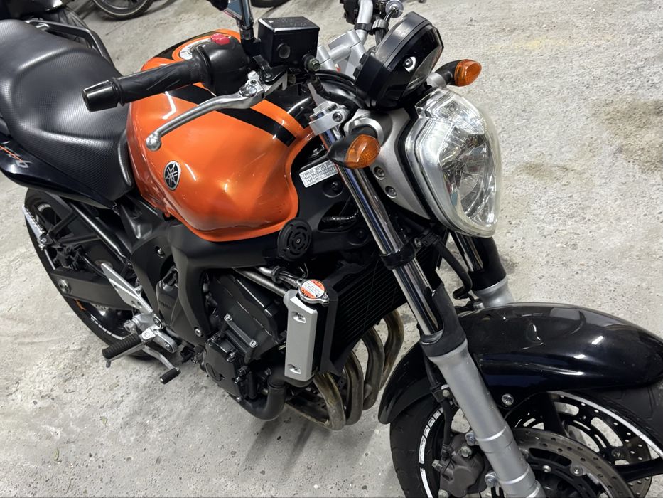 Motocykl Yamaha FZ6N