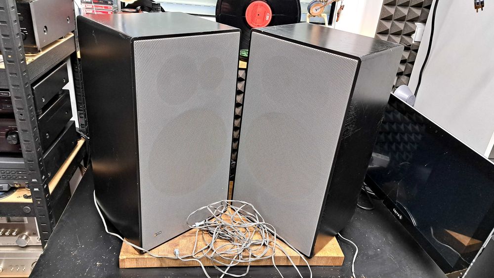 Kolumny Canton LE 900