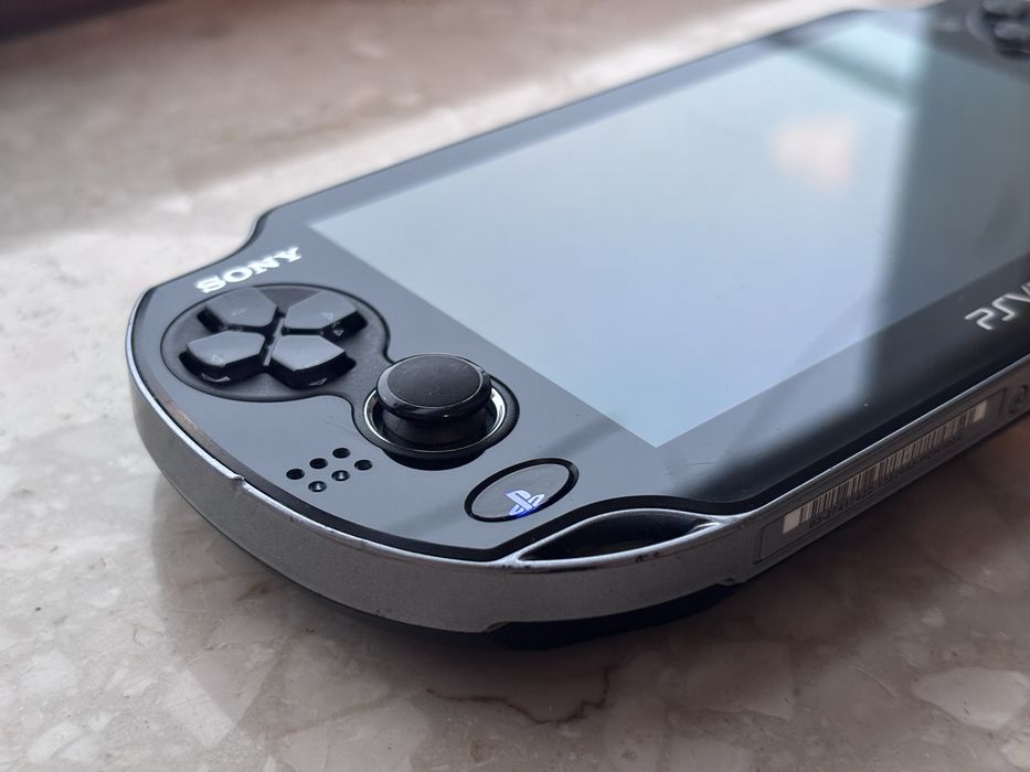 PSVITA PCH-1004 Oled cfw 128GB Zmodyfikowana Gry SA PS Vita