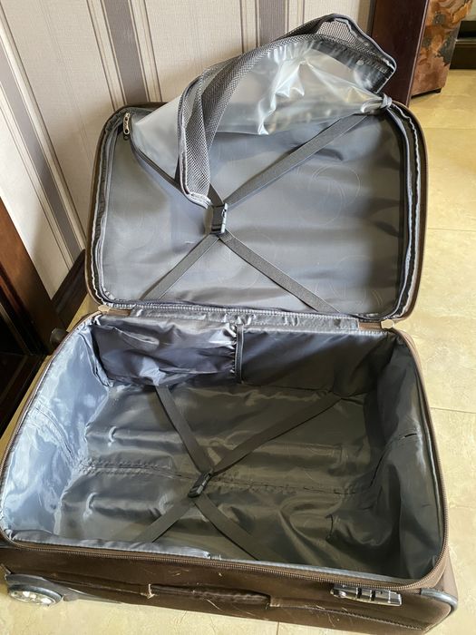 Дорожный чемодан Samsonite