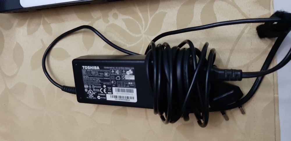 Portátil Toshiba Satellite L300