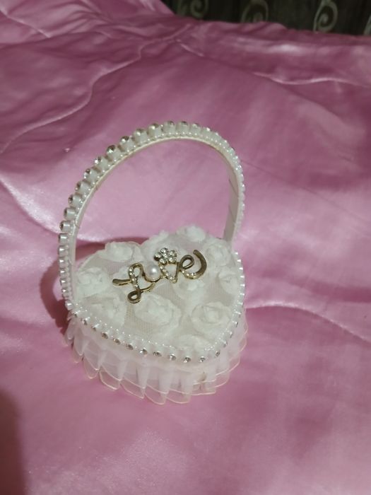 Cesto alianças casamento