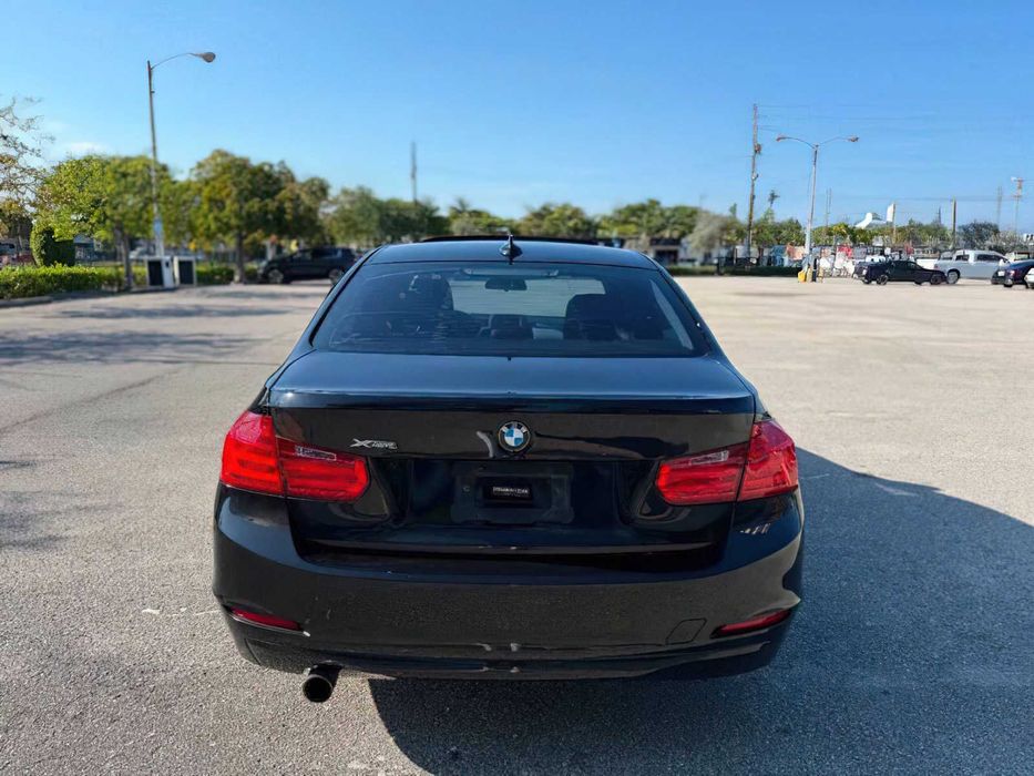 BMW 3 Series 320i xDrive      2015