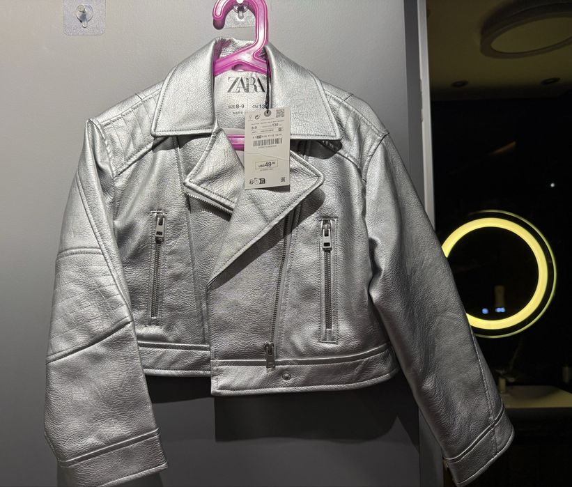 Кожаная курточка для девочки 130 см