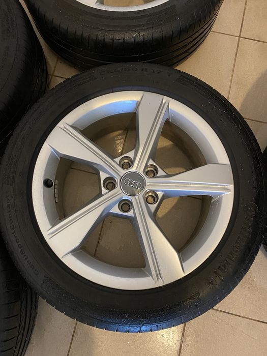 Conjunto só de jantes 17 originais para Audi ET 38