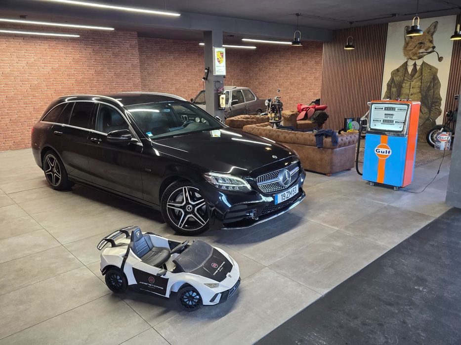 Mercedes-Benz C 300 de AMG Line