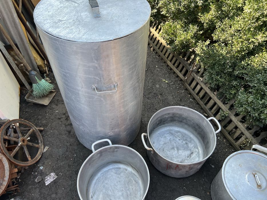 Кастрюля чавун   алюминий и латунь 10-230 л