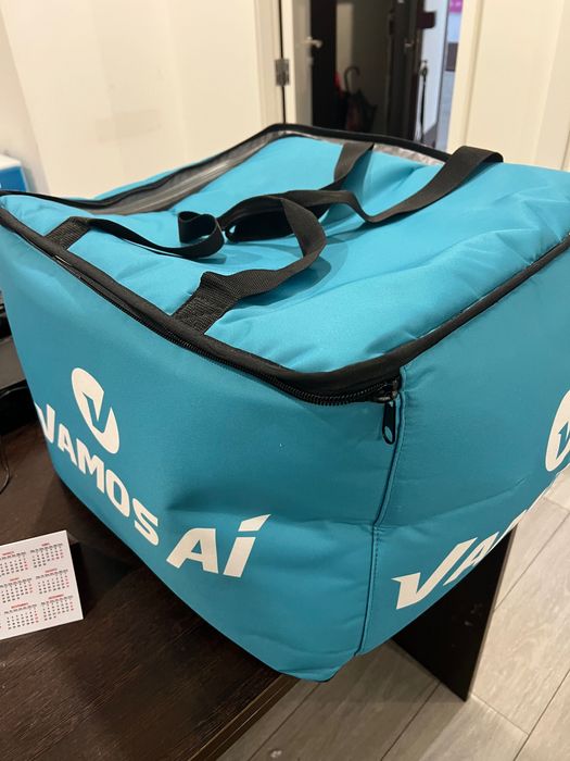 Sacolas térmicas para transporte de comida.