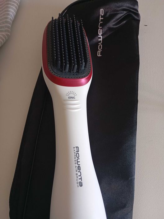 Escova elétrica de alisamento Rowenta