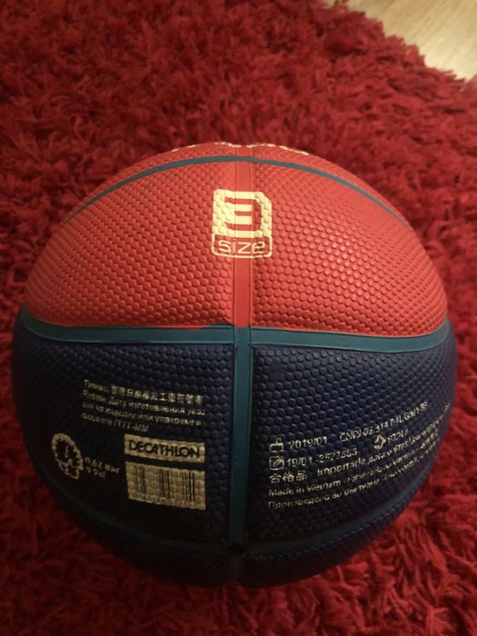 bola de basquete pequena