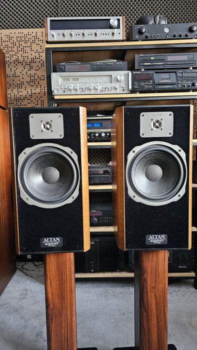 Kolumny Quadral Altan wzorowy stan