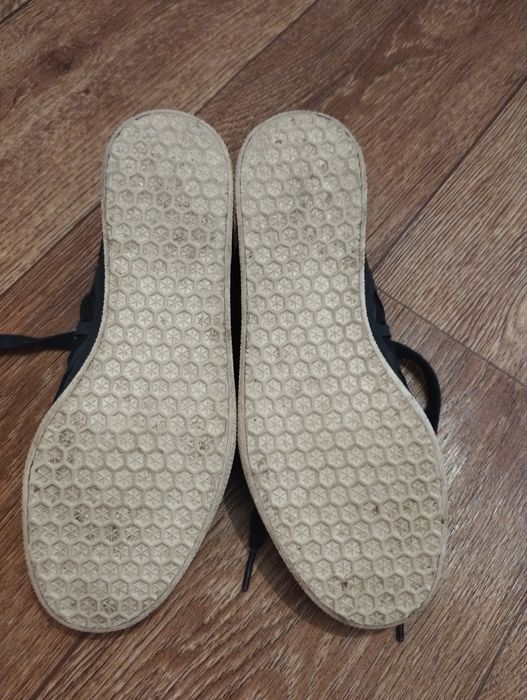 Кросівки жіночі Адідас