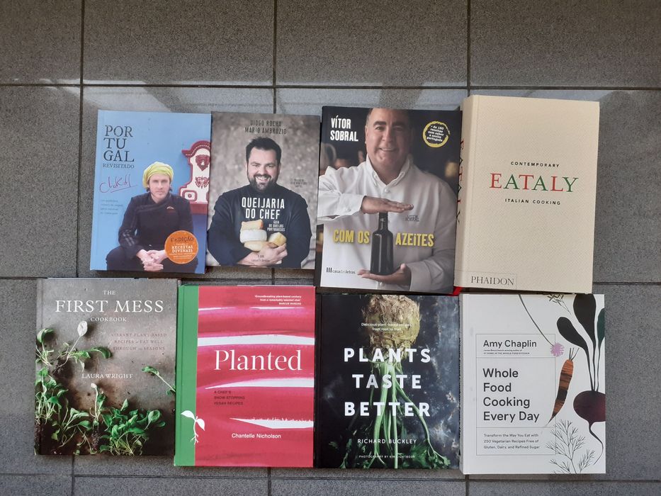 livros de culinária ( conjunto ou unidade )