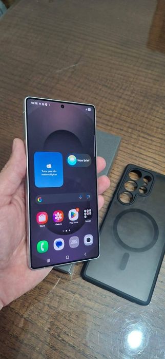 Samsung s25 ultra com um mes